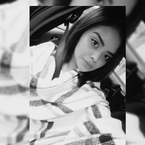 Meet your Posher, Eva